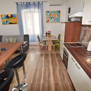 https://apartment-nerea.in-istria.net